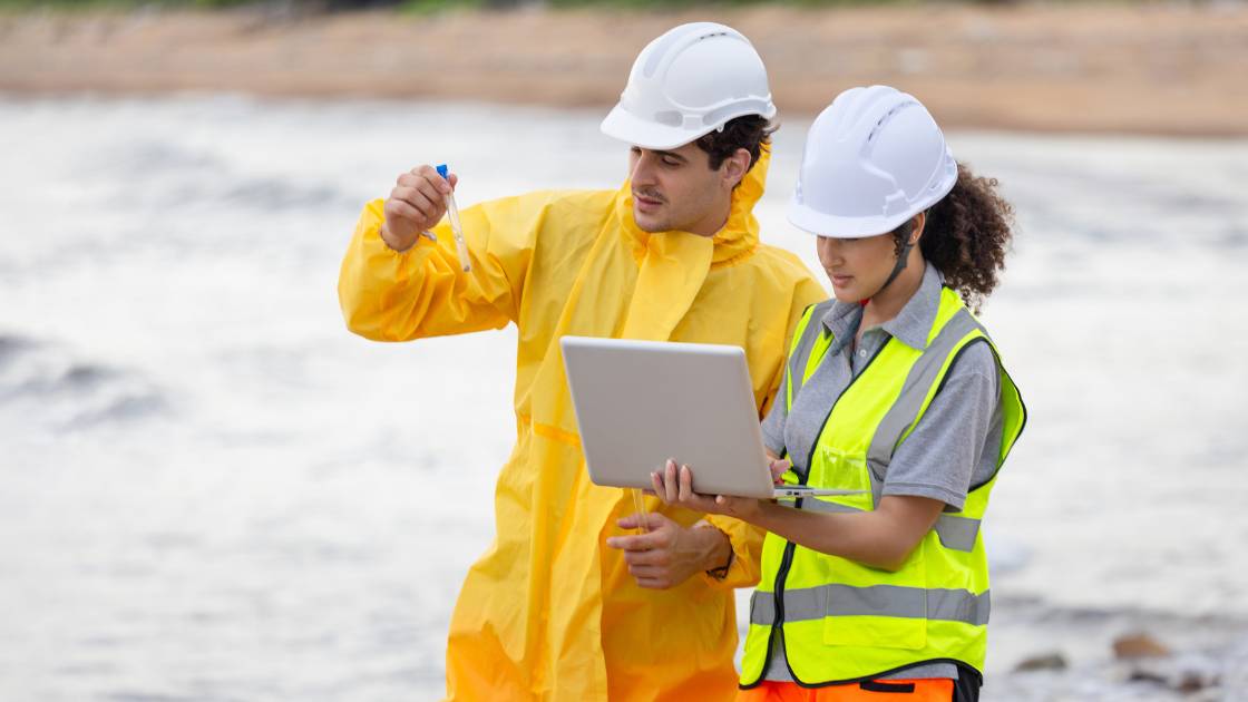 Scientists collecting Geotechnical and environmental data